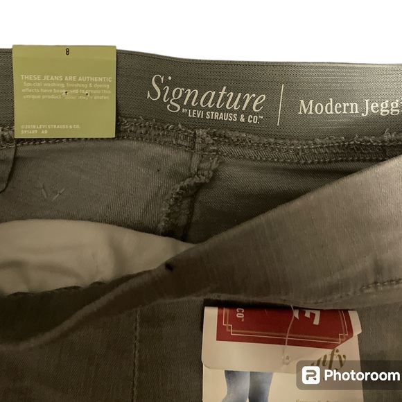 NWT jeggings - Picture 2 of 3